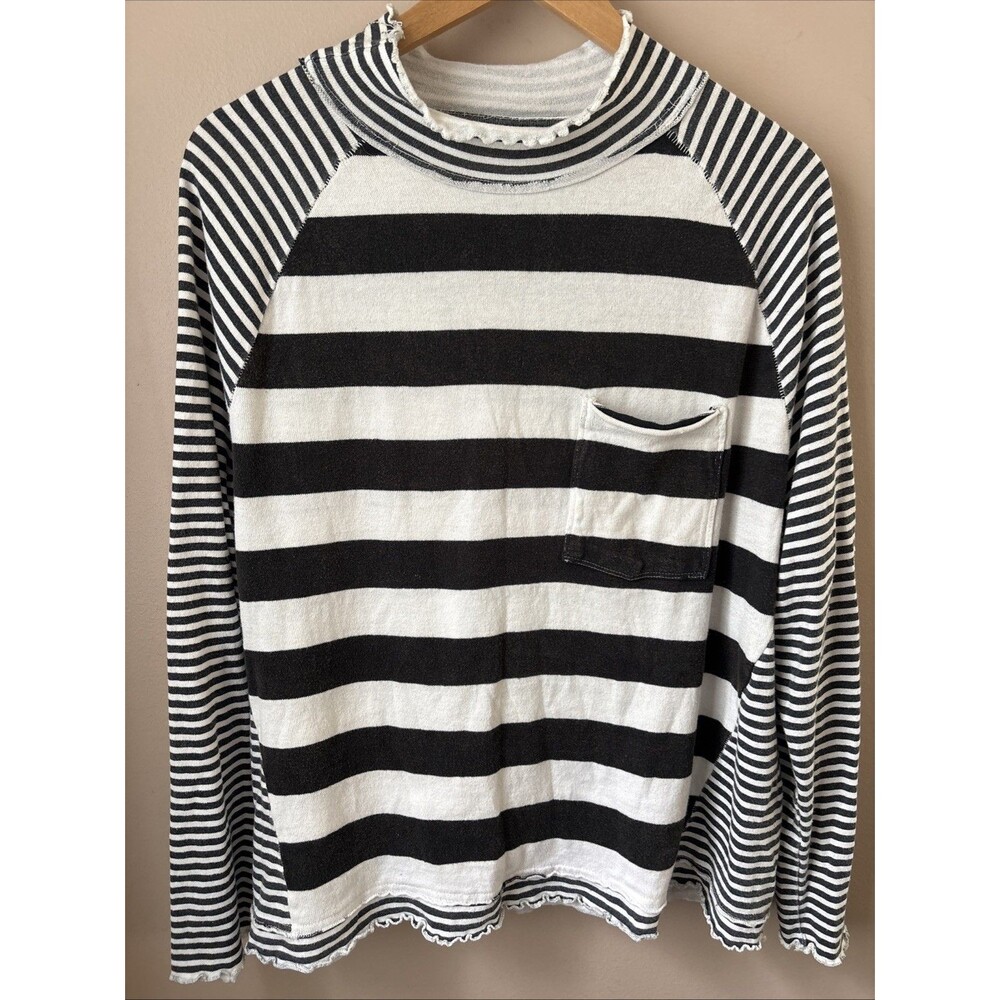 We The Free Stripe Shirt Womens L White Gray Mock Neck Long Sleeve Top